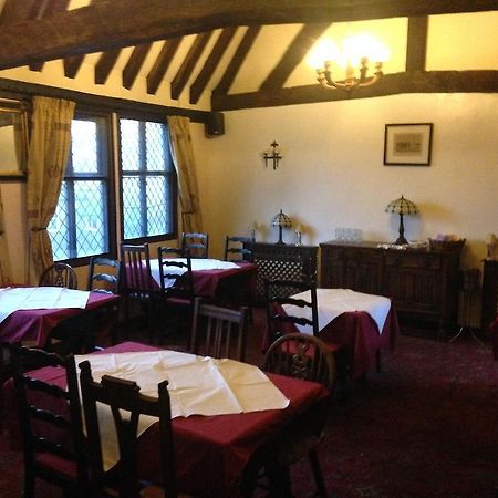 Tudor Rose Hotel Кингс Лин Екстериор снимка