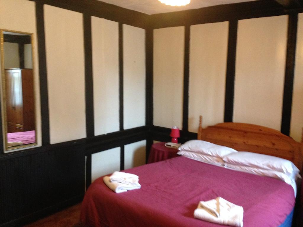 Tudor Rose Hotel Кингс Лин Стая снимка