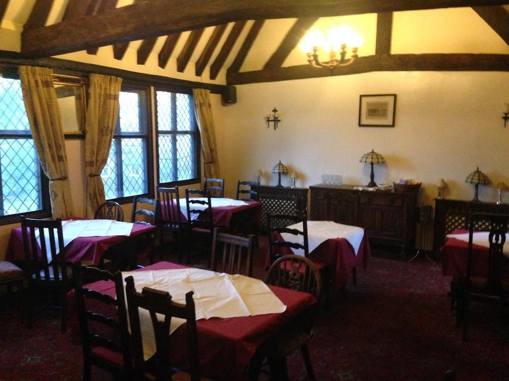 Tudor Rose Hotel Кингс Лин Екстериор снимка